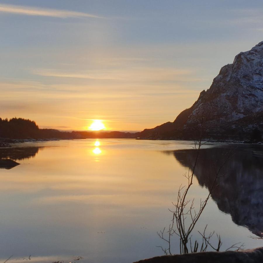 Nydelig Hytte I Kabelvag Lofoten Buitenkant foto